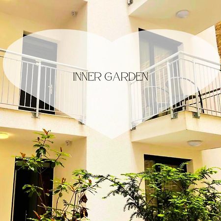 Matyas Corner Apartments Family Comfort Apartment I Budapest Esterno foto